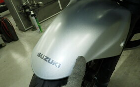 SUZUKI GIXXER 250 SF