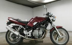 SUZUKI BANDIT 250 GJ74A