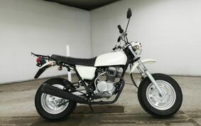 HONDA APE 100 HC07