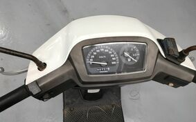 SUZUKI ADDRESS V100 CE11A