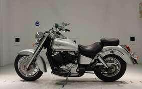 HONDA SHADOW 750 Gen. 2 2000 RC44