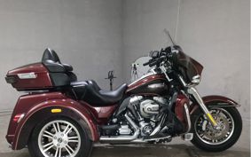 HARLEY  HARLEY FLHTCUTG1690 TRIKE  MAL