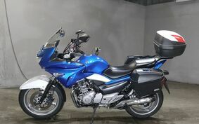 SUZUKI GSR250S GJ55D