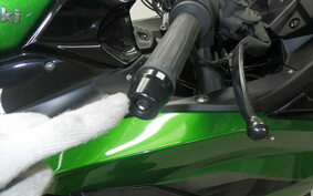 KAWASAKI NINJA H2 SX SE 2021 ZXT02A