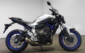 YAMAHA MT-07 2015 RM07J