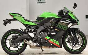 KAWASAKI ZX-25R ZX250E