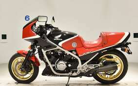 HONDA VF750F 1988 RC15