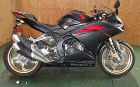 HONDA CBR250RR MC51