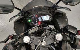 YAMAHA YZF-R25 RG10J