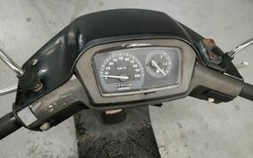 SUZUKI ADDRESS V100 CE11A