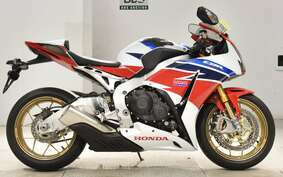 HONDA CBR1000RR SPECIAL EDITION 2015 SC59