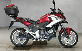 HONDA NC750X DCT 2017 RC90