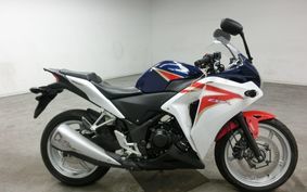 HONDA CBR250R MC41