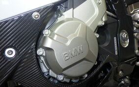 BMW HP4 2013 0D01