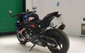 BMW M1000R 2023