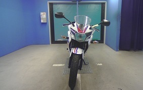 HONDA CBR125R JC50