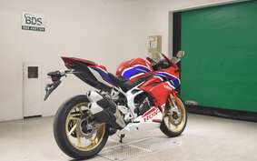 HONDA CBR250RR A MC51