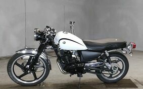 YAMAHA YB125SP PCJL