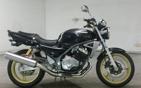 KAWASAKI BALIUS 250 Gen.2 2003 ZR250B