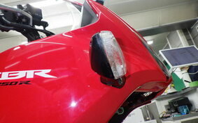 HONDA CBR250R A MC41