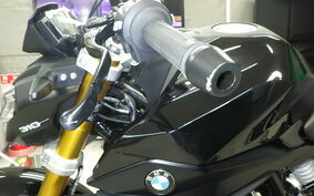 BMW G310R 2023