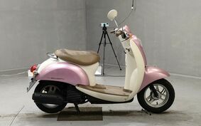 HONDA CREA SCOOPY AF55