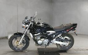 SUZUKI BANDIT 250 GJ77A