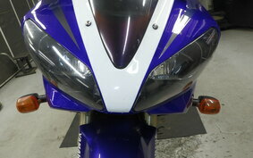 YAMAHA YZF-R1 2002 RN04