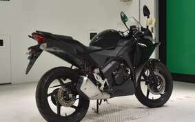 HONDA CBR125R JC50