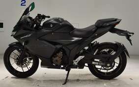 SUZUKI GIXXER 250 SF ED22B