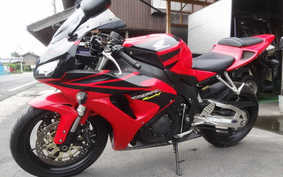 HONDA CBR1000RR 2006 SC57