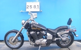 HONDA SHADOW 400 SLASHER NC40