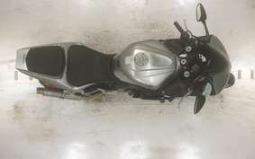 YAMAHA YZF-R6 2004 RJ05