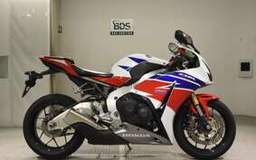 HONDA CBR1000RR ABS 2013 SC59