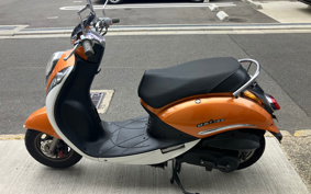 SYM UMI100