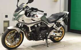 HONDA CB1300SB SUPER BOLDOR 2022 SC54