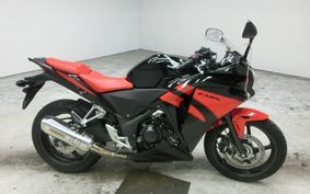 HONDA CBR250R Fi MC41