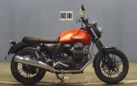 MOTO GUZZI V7 STONE 2