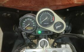 YAMAHA FZ400 1997 4YR