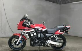 YAMAHA FZS600 FAZER 2001 RJ021