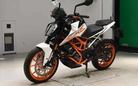 KTM 390 DUKE 2018 JPJ40