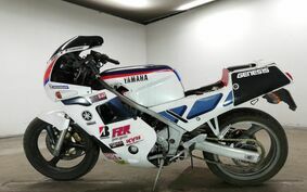 YAMAHA FZR250 2KR