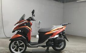 YAMAHA TRICITY 125 SE82J