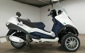 PIAGGIO MP3 250 RL M472