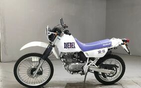 SUZUKI DJEBEL 200 (DR200SE) SH42A