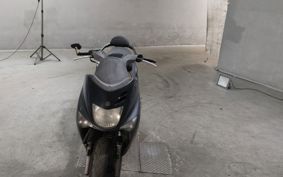 YAMAHA MAJESTY 125 SE27