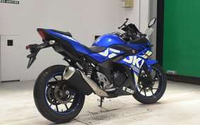 SUZUKI GSX250R DN11A