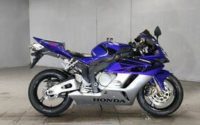 HONDA CBR1000RR 2005 SC57