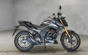 HONDA HORNET 200 不明