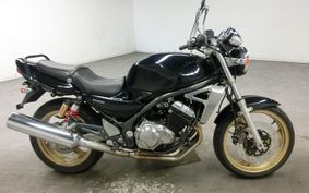 KAWASAKI BALIUS 250 Gen.2 2002 ZR250B